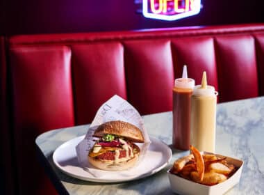 A plant-based burger providing the same nutrients as meat?